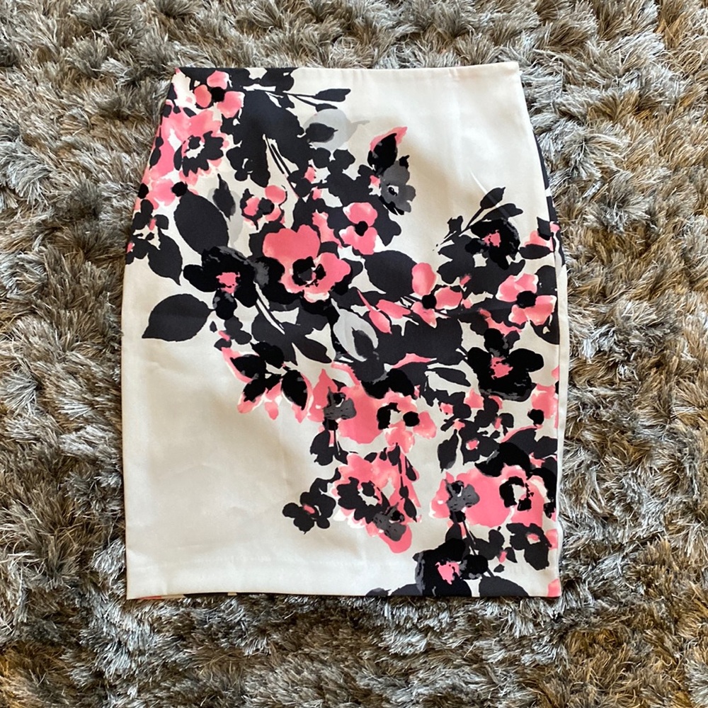 New York & Company pencil skirt